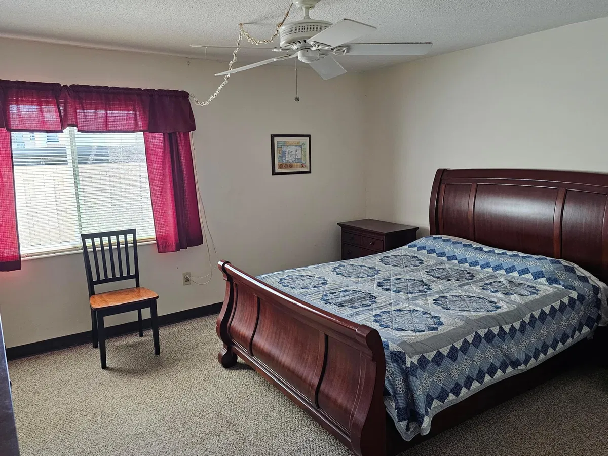 Unit G6 photo 28