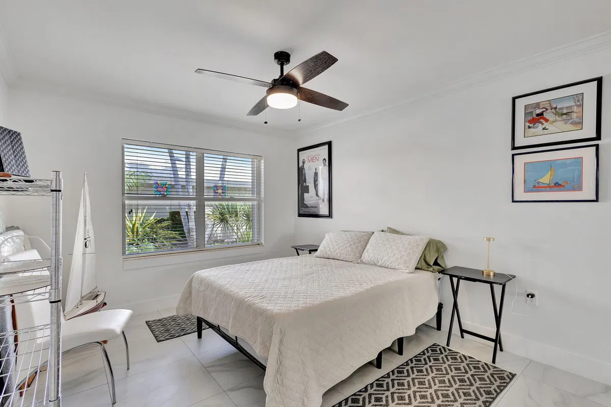 Residence photo 37