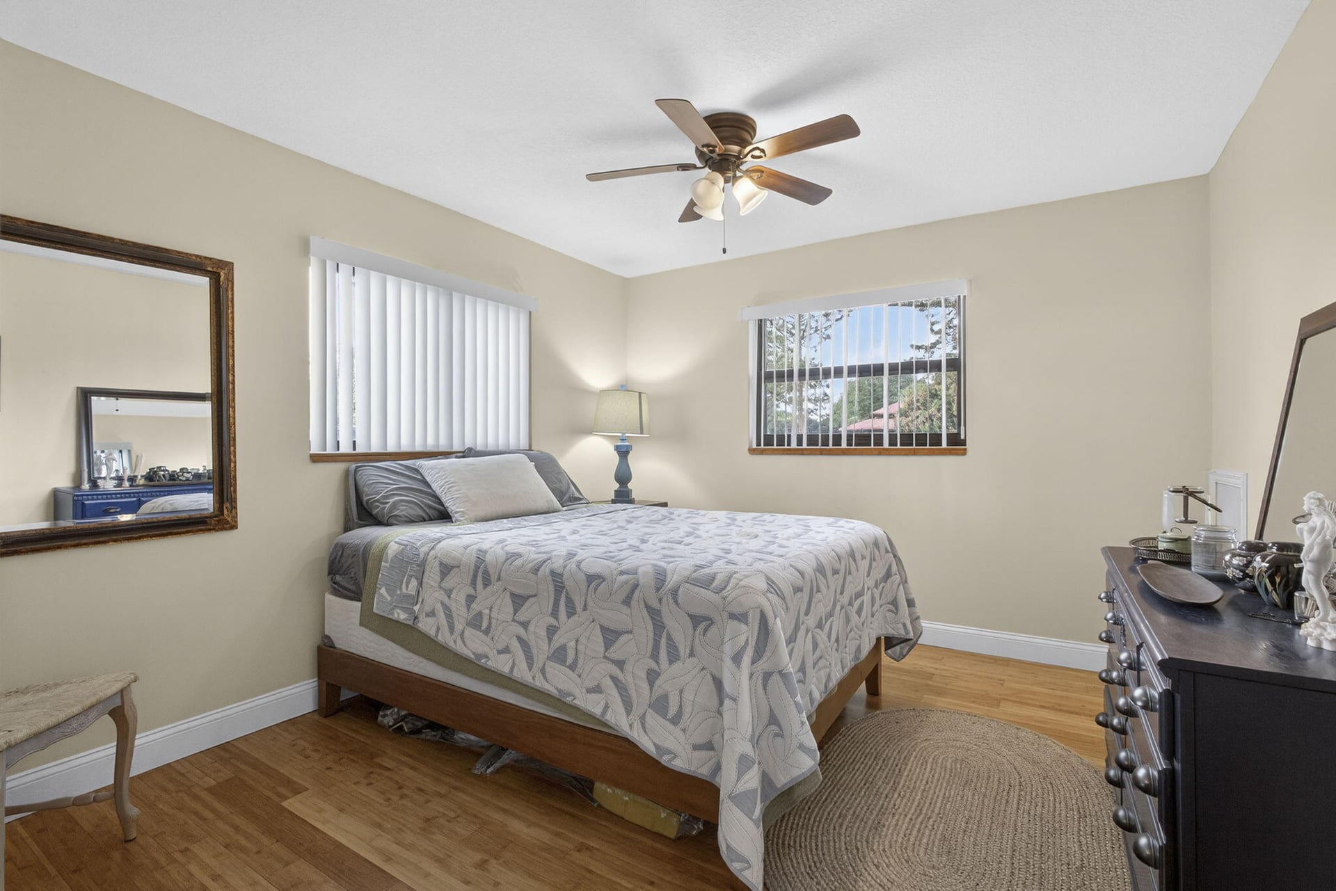 Residence photo 25