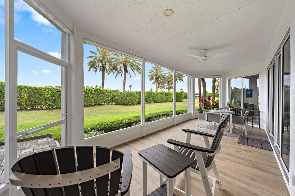 Admirals Cove Residence photo 16