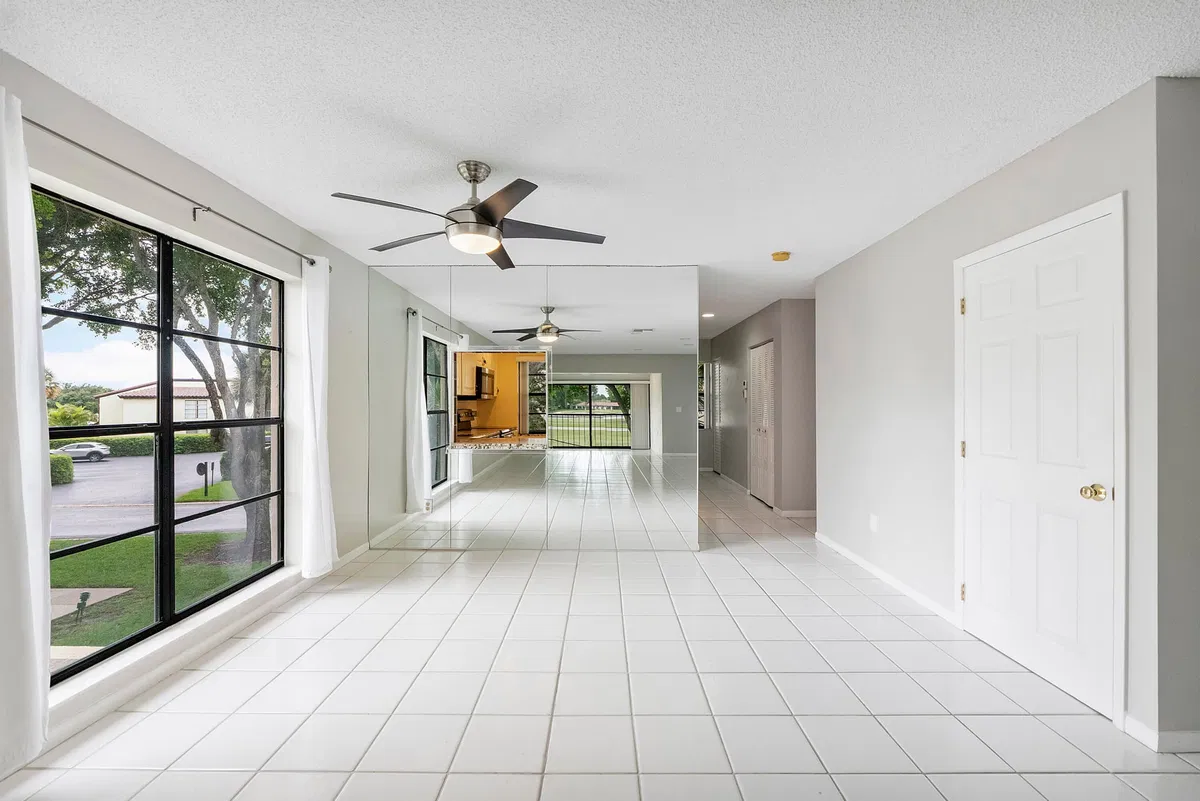 Boca Lago Country Club Homes Unit 6-h photo 10