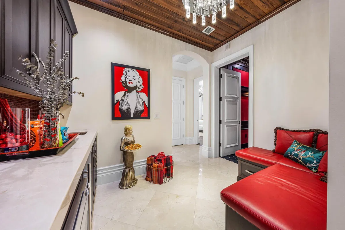 Royal Palm Yacht and Country Club Residence photo 40