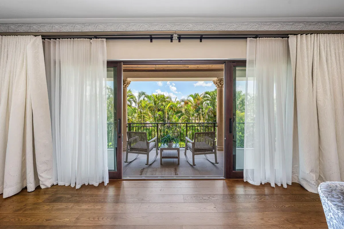 Royal Palm Yacht and Country Club Residence photo 52