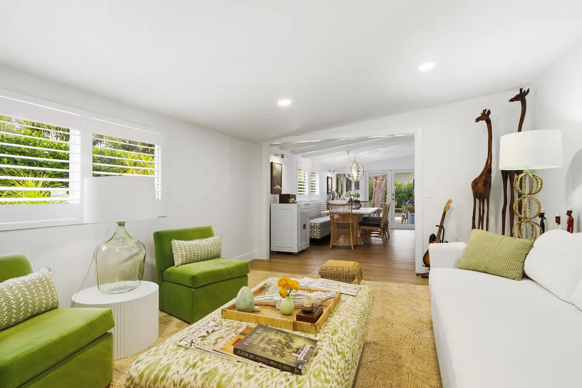 SoSo West Palm Beach Residence photo 13