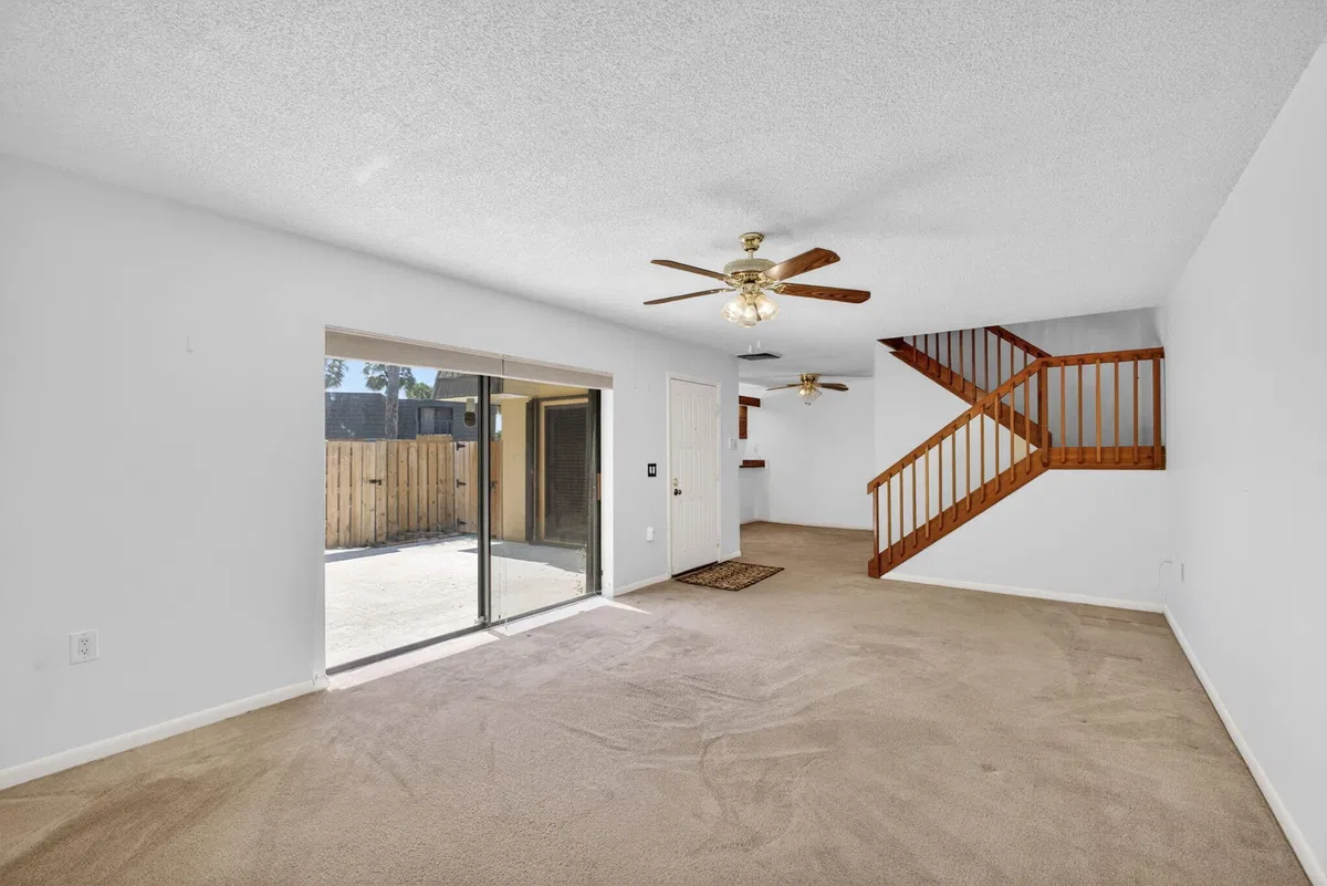 Residence photo 7