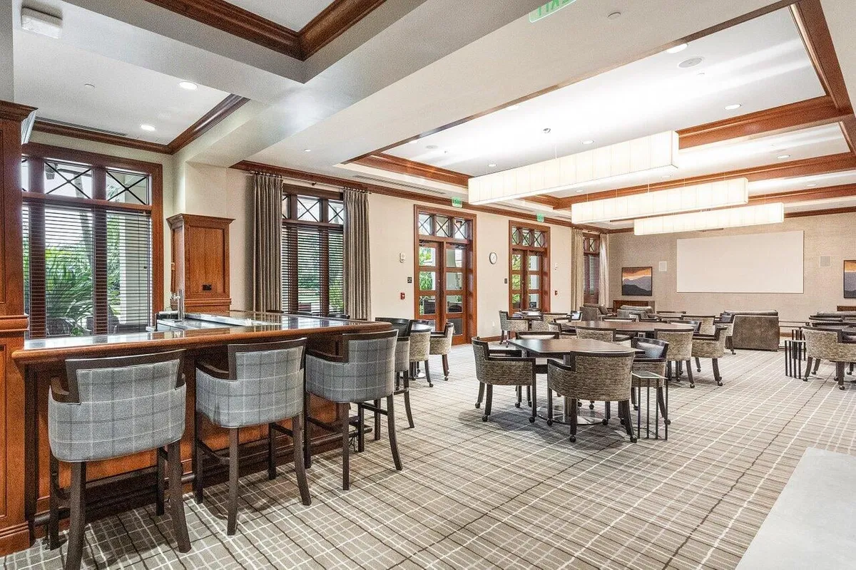 Woodfield Country Club Residence photo 37