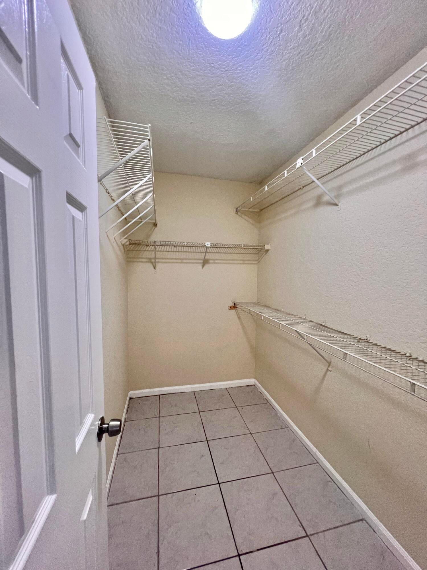  Residence photo 19