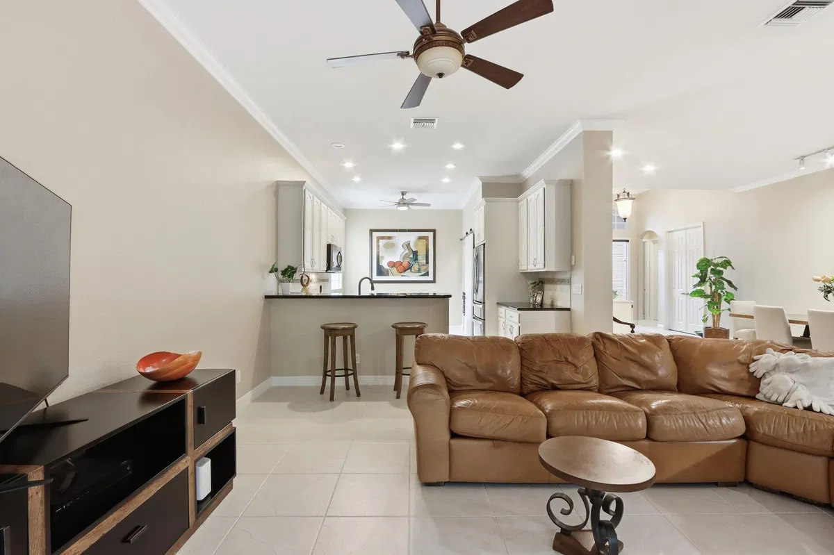 Residence photo 7