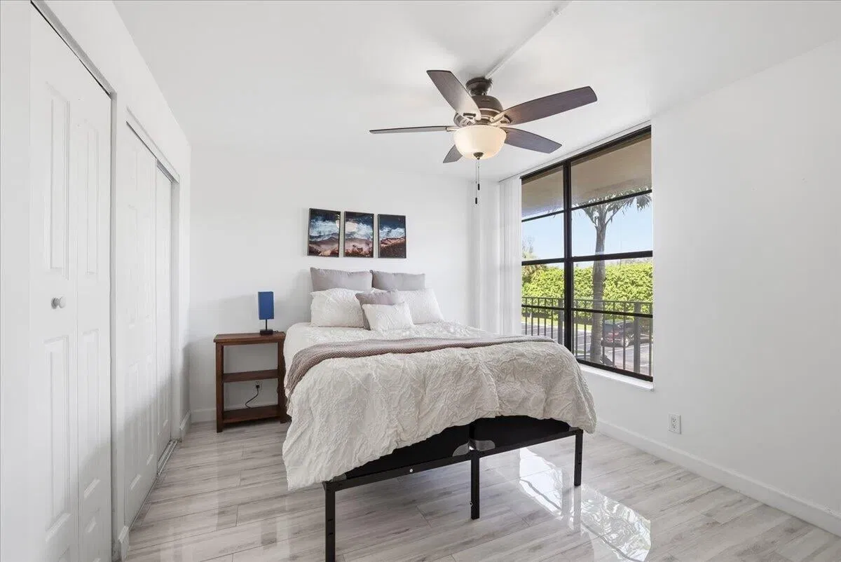 Boca Raton Unit 205 photo 19