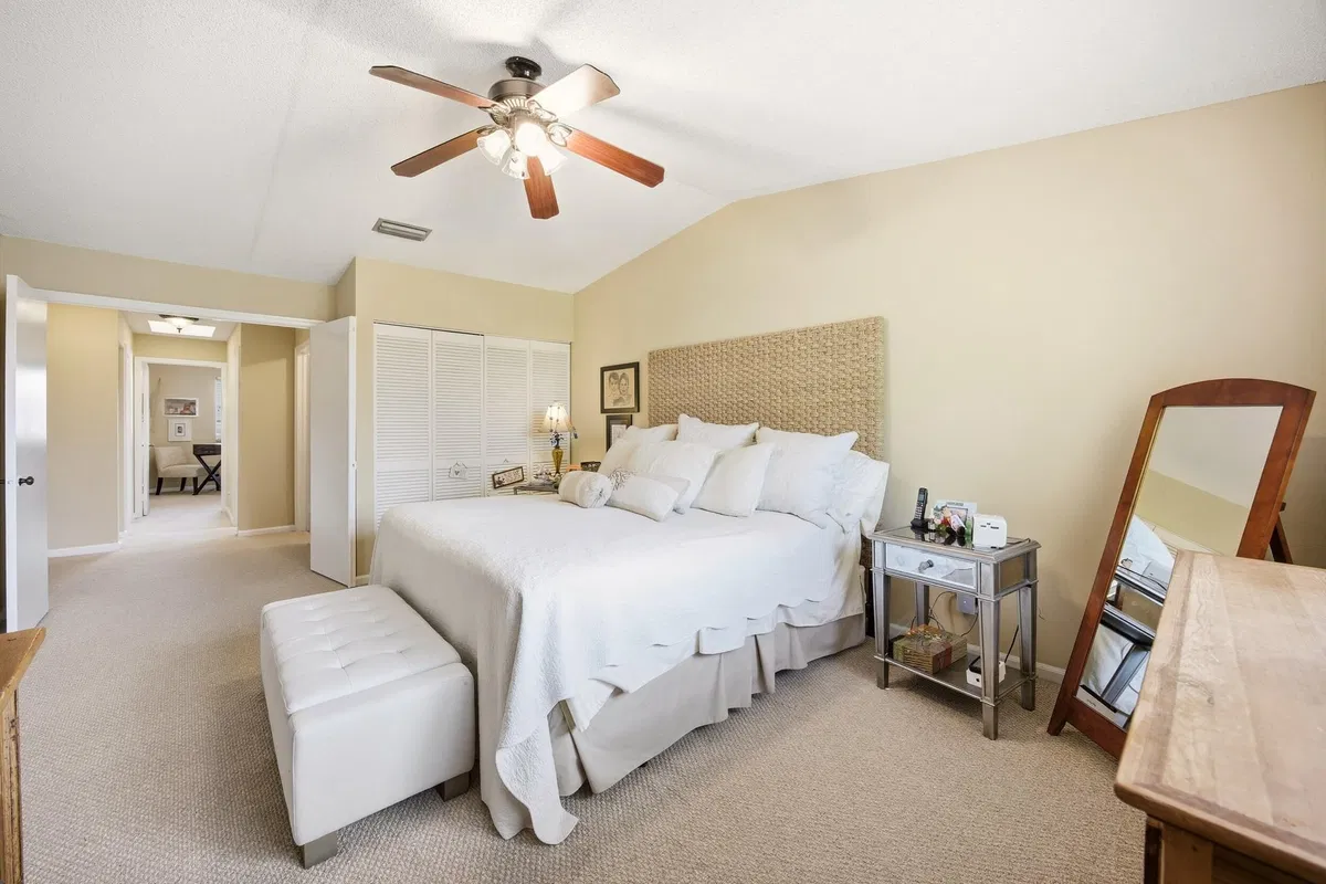 Residence photo 28
