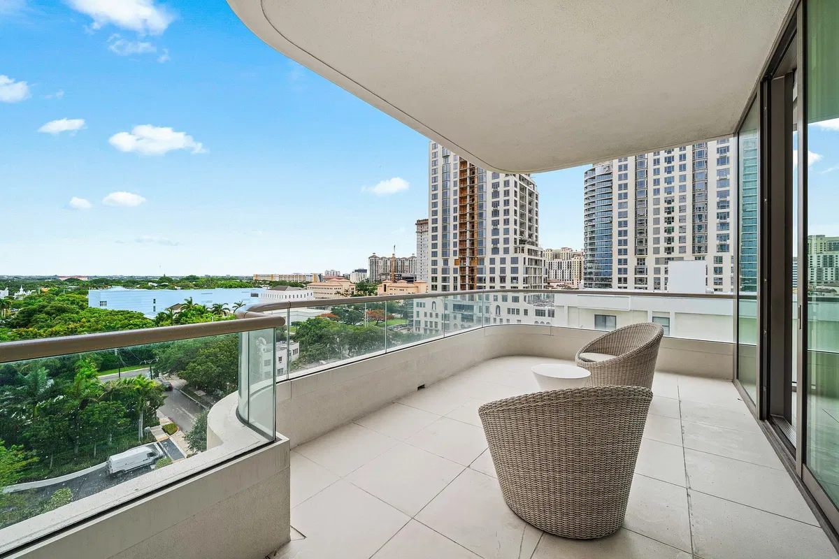 La Clara Palm Beach Unit 804 photo 25