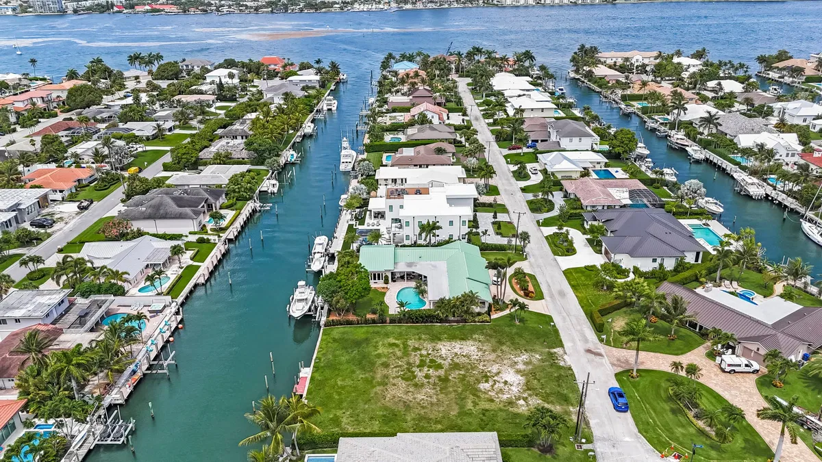 Palm Beach Isles Residence photo 4