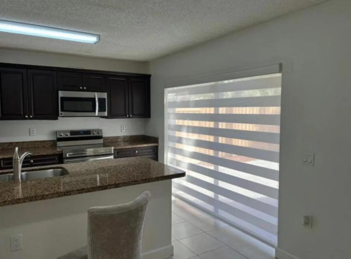 Residence photo 4