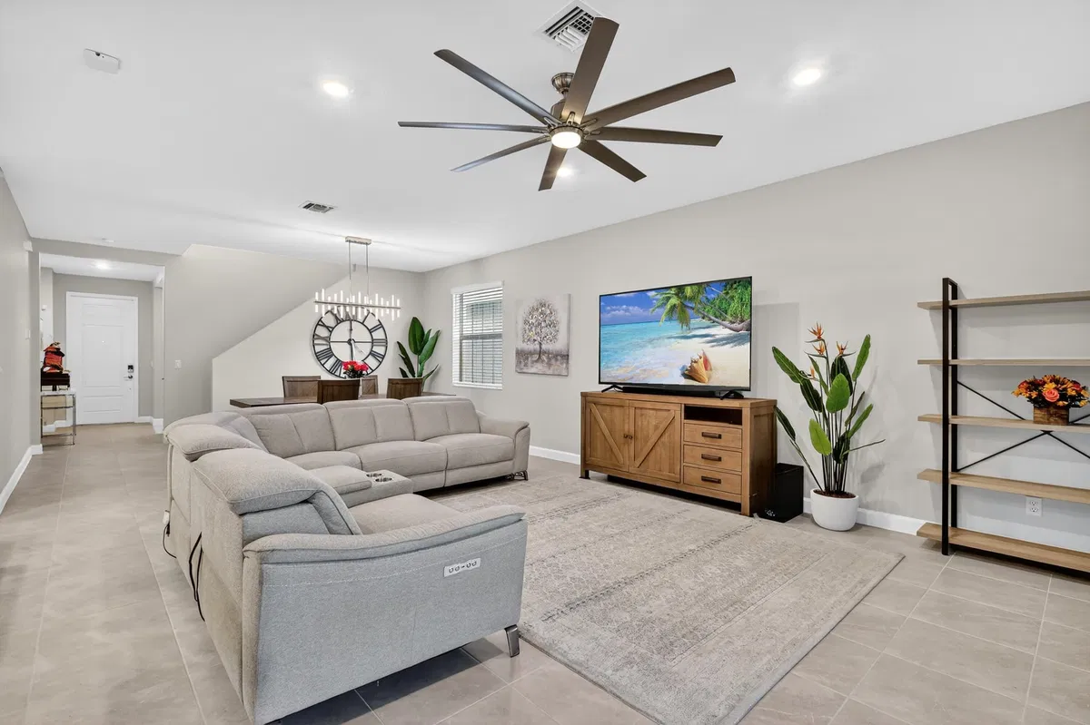 Residence photo 13