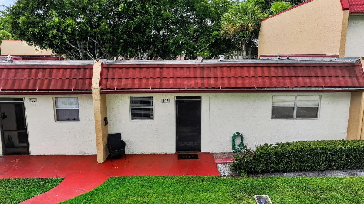  Residence photo 19