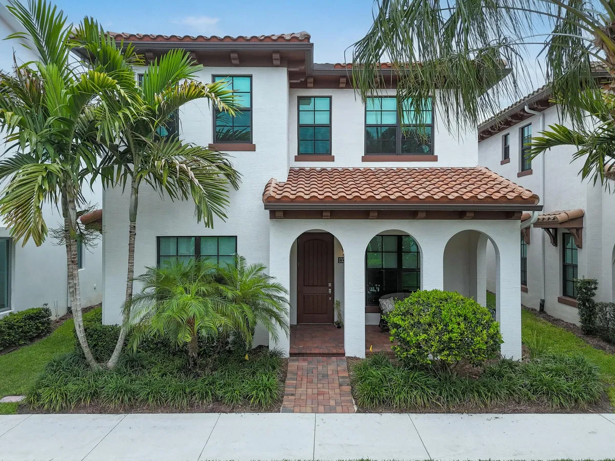 Alton Homes Palm Beach Gardens Residence
