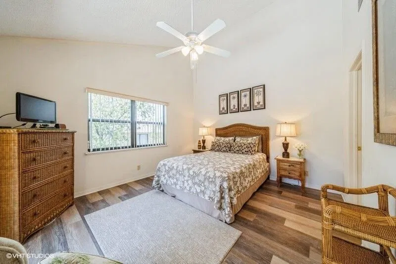 Residence photo 10