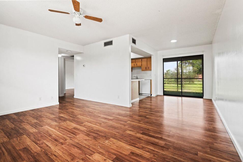 Unit 4151 photo 7
