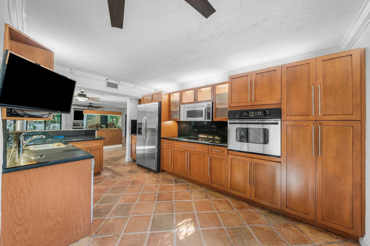 Residence photo 19