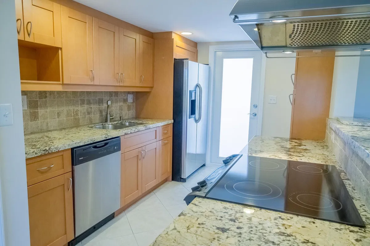 Boca Raton Unit 0420 photo 13
