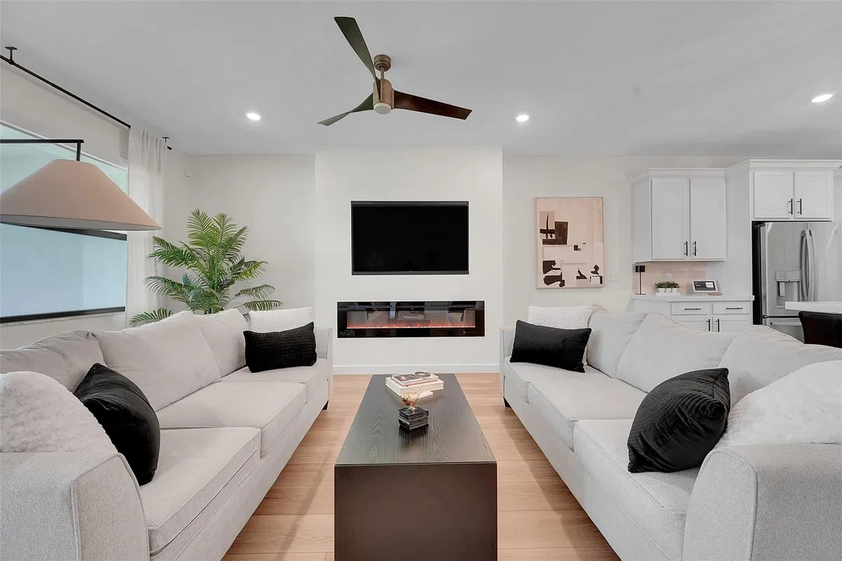Residence photo 7
