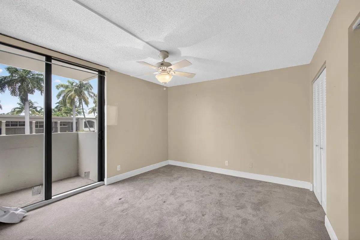 Singer Island Unit 219 photo 22