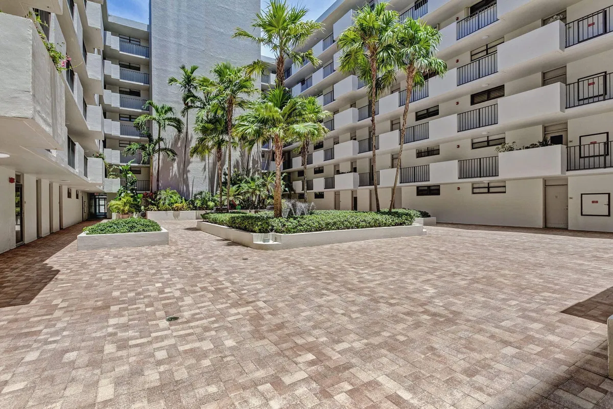 Singer Island Unit 219 photo 40
