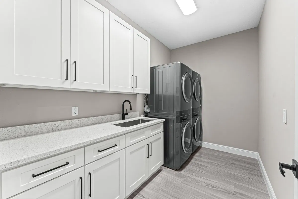 Residence photo 37