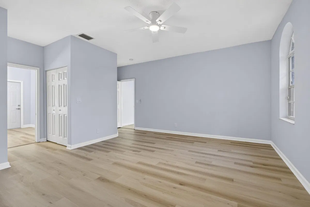 Residence photo 28