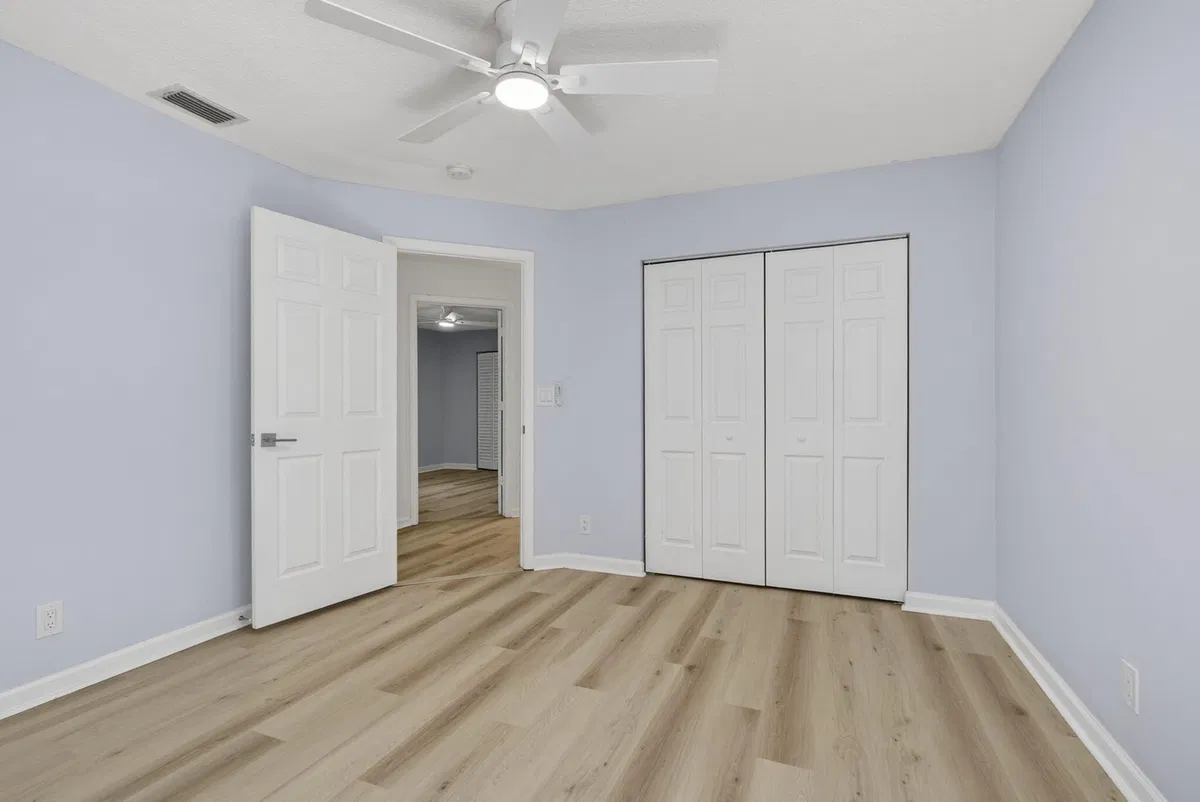 Residence photo 37