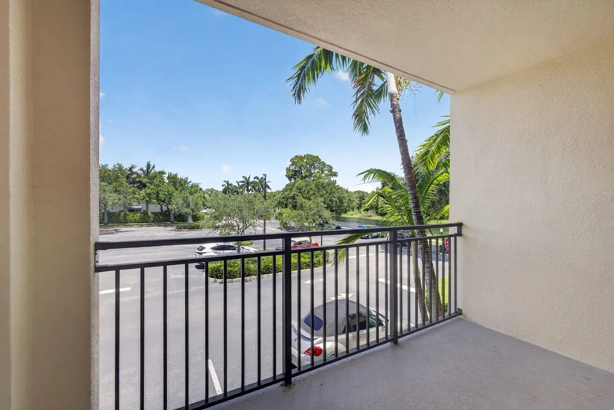 Residences at Midtown Palm Beach Gardens Unit 1214 photo 13