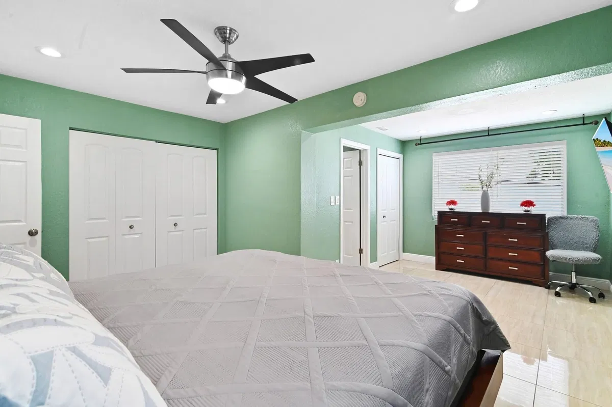 Residence photo 22