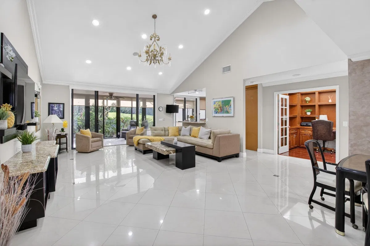 Boca West Country Club Unit 5203 photo 4