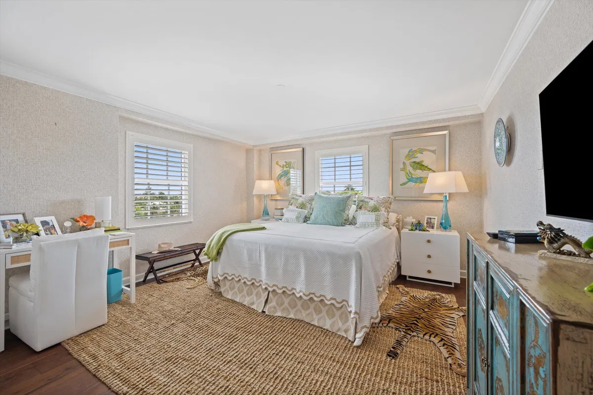 330 Cocoanut Row Unit 5b photo 19