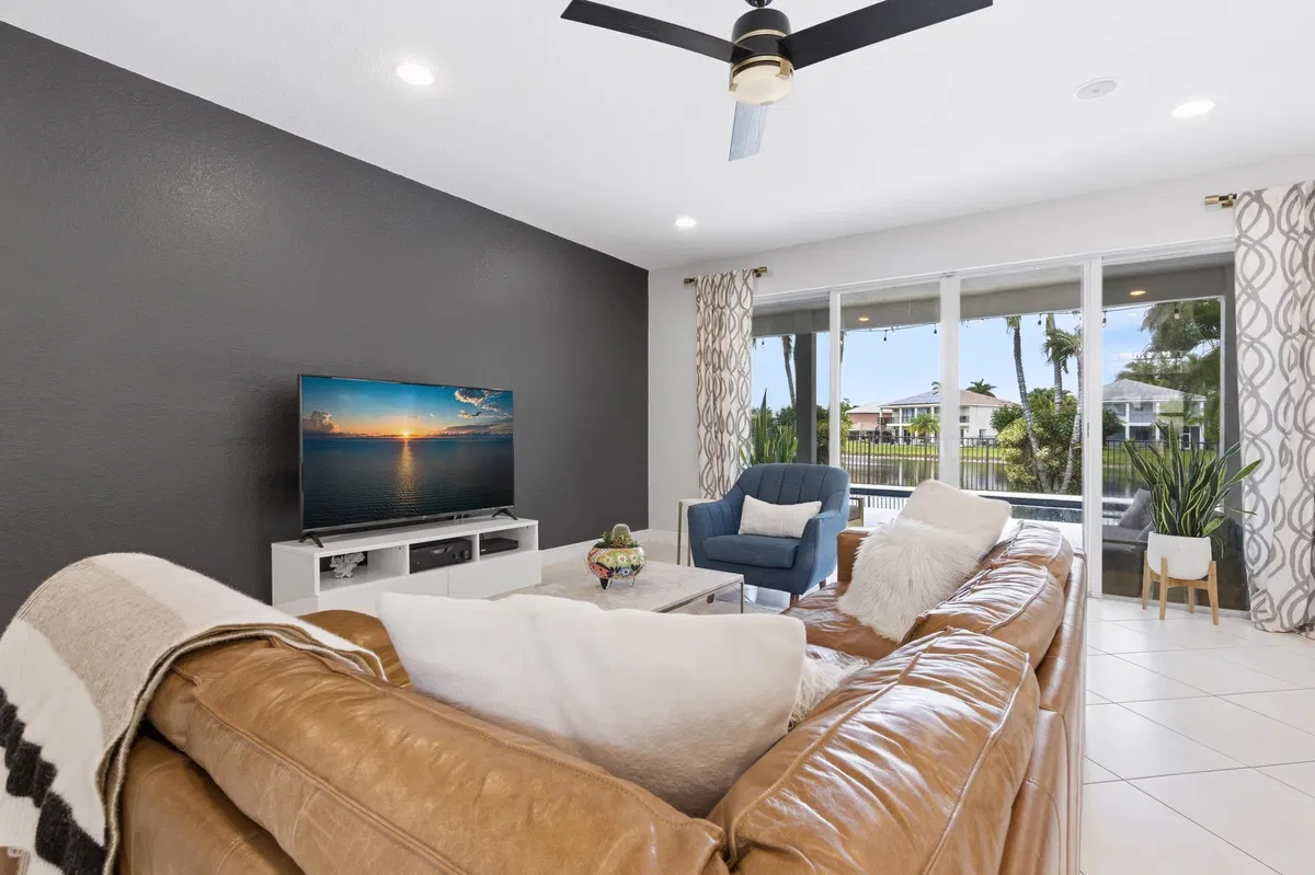 Saturnia Boca Raton Residence photo 16