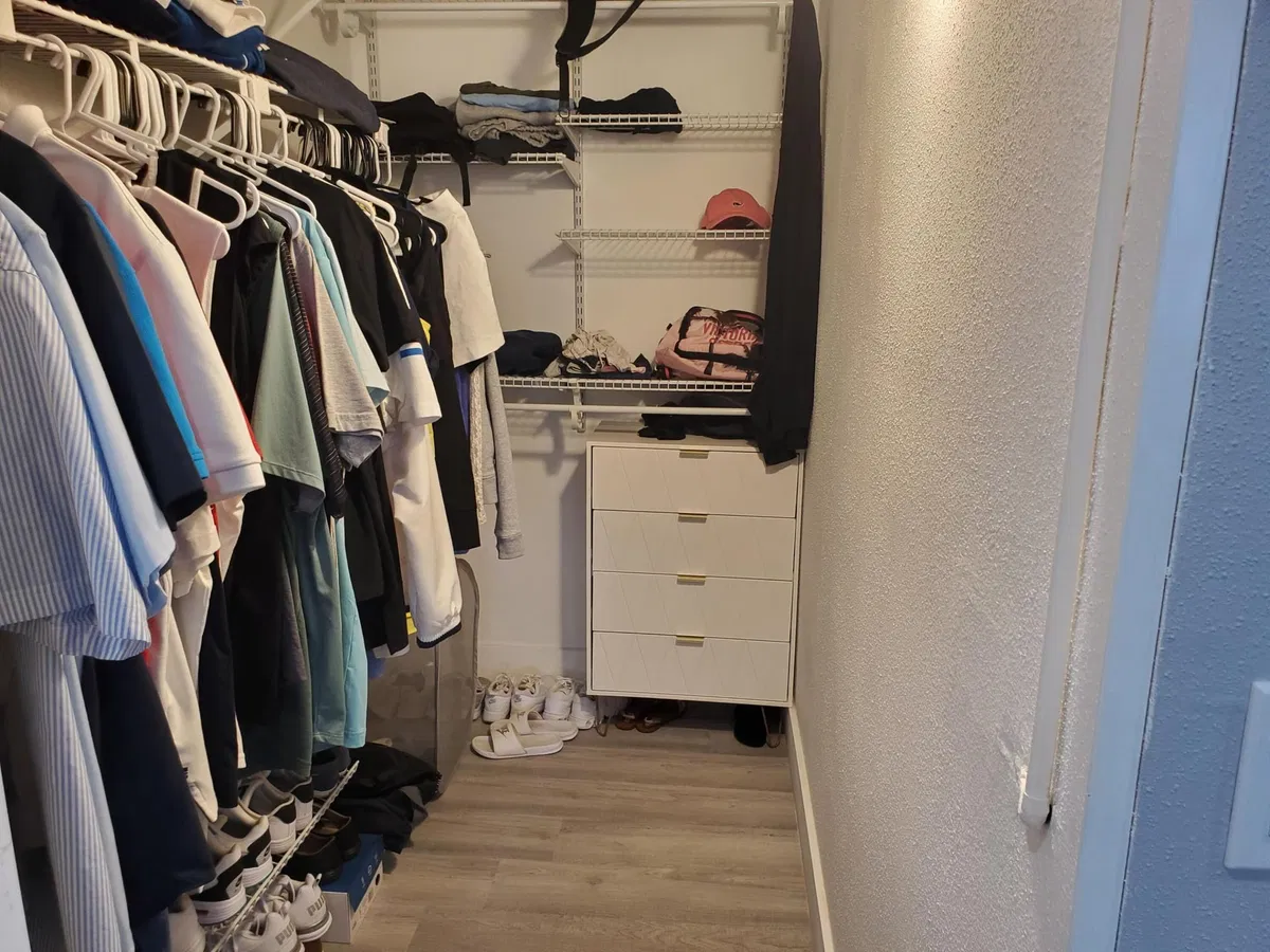  Unit 564 photo 13