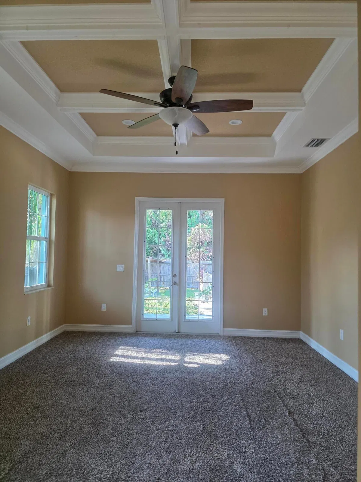 Residence photo 19