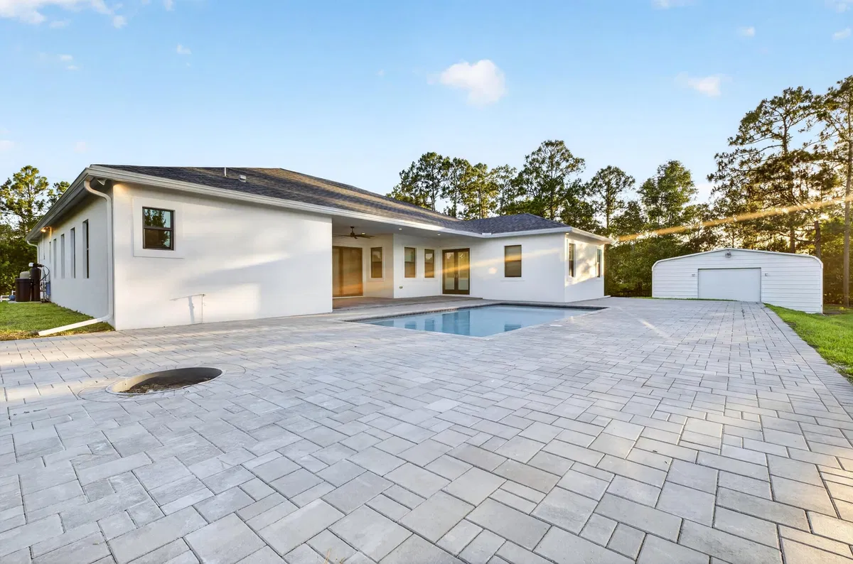 Residence photo 10