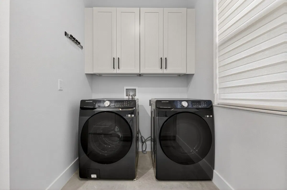 Residence photo 34