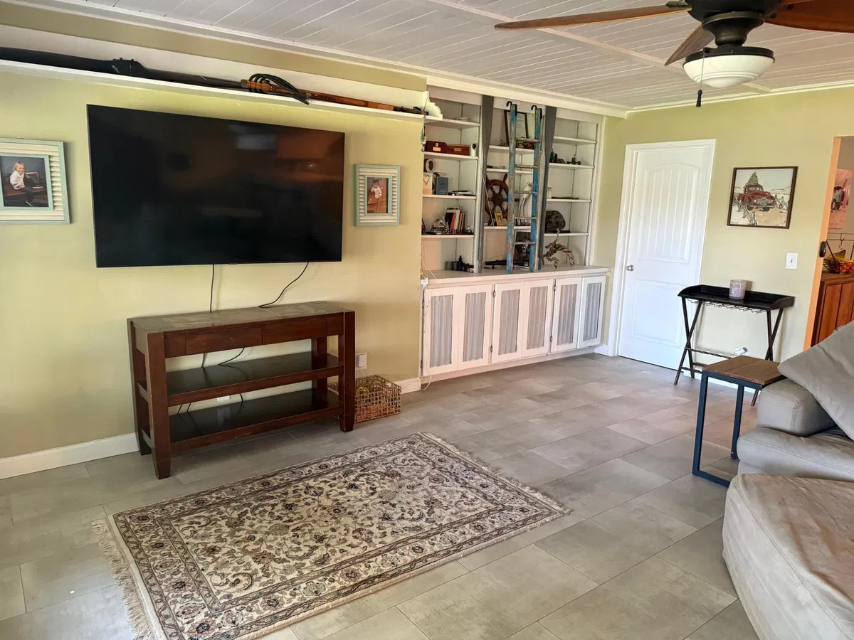 Residence photo 7