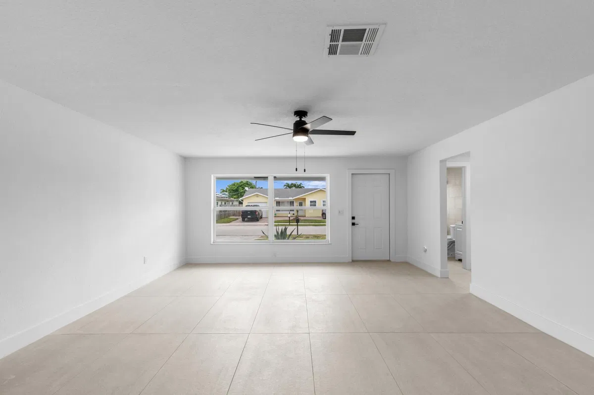 Residence photo 4