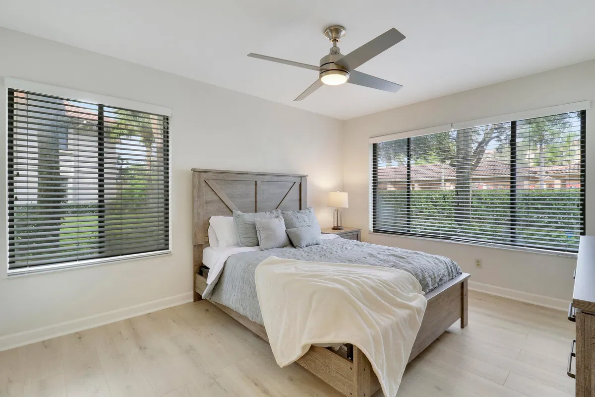 PGA National Palm Beach Gardens Unit 102 photo 13