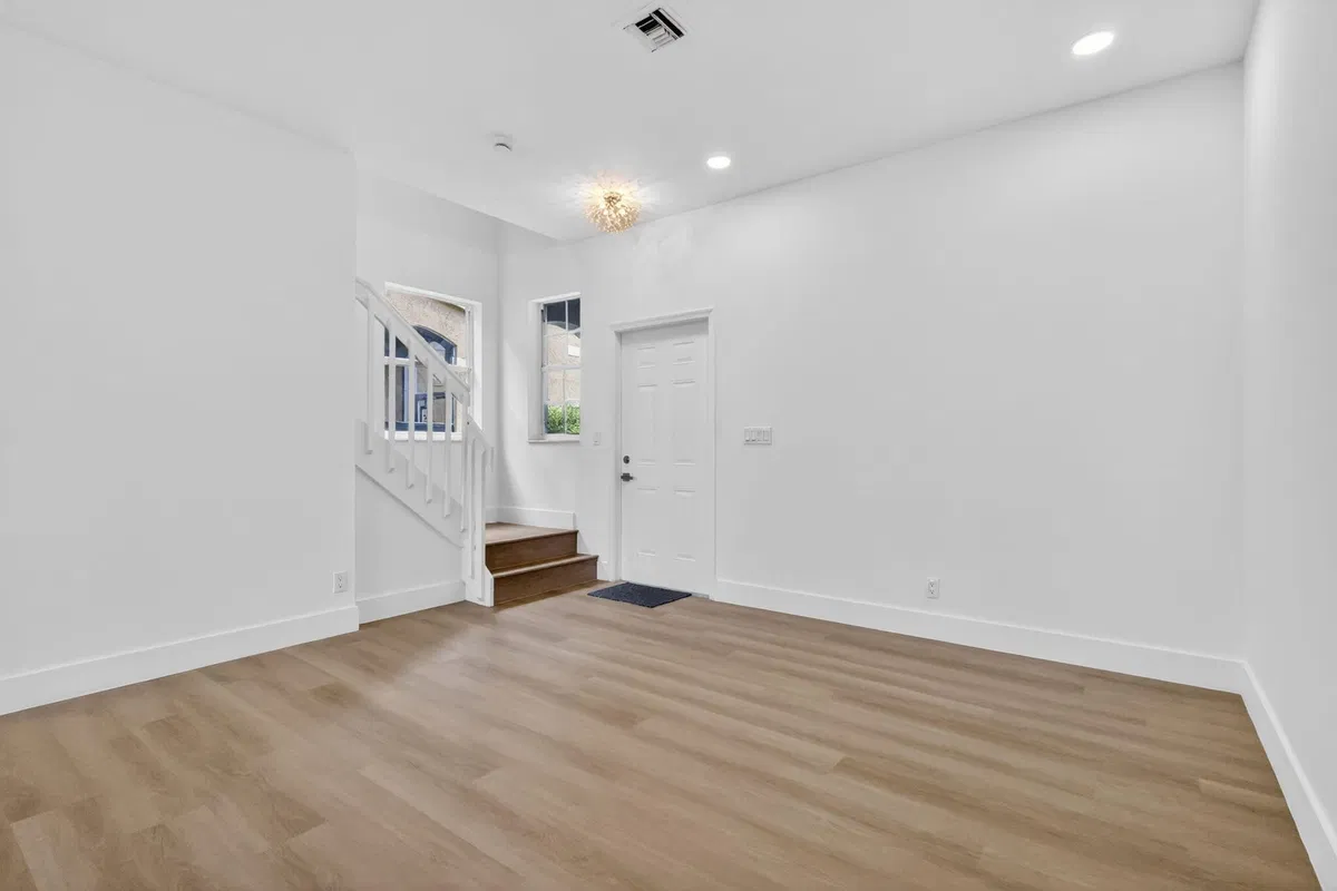 Residence photo 7