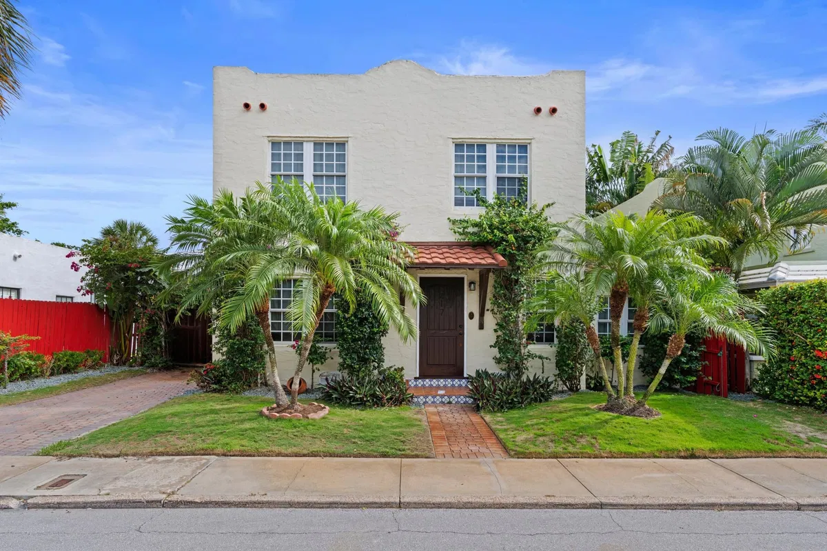 West Palm Beach Residence