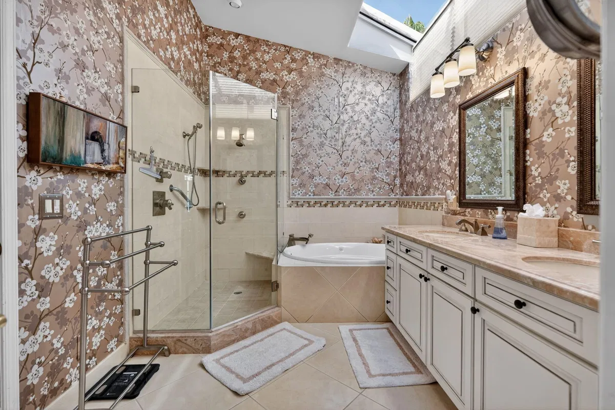 PGA National Palm Beach Gardens Residence photo 19