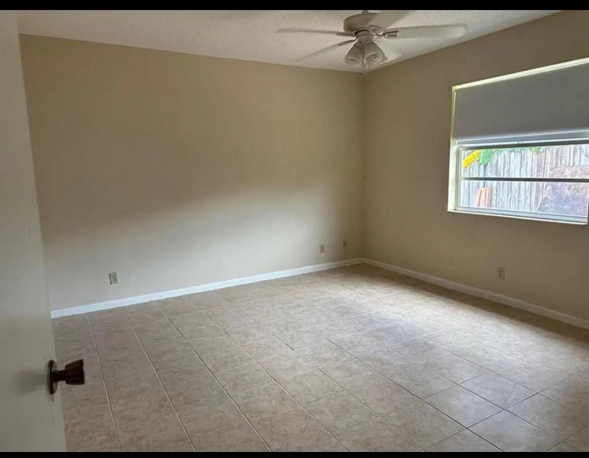  Residence photo 13