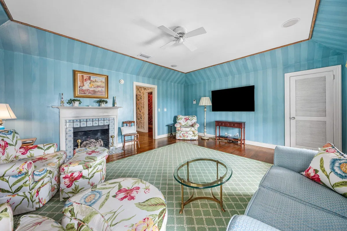  Residence photo 31