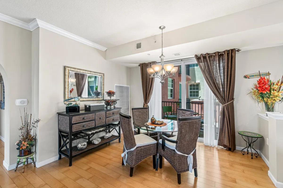 The Astor Unit 207 photo 7