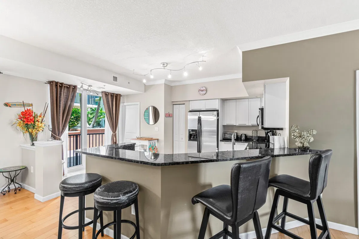 The Astor Unit 207 photo 13