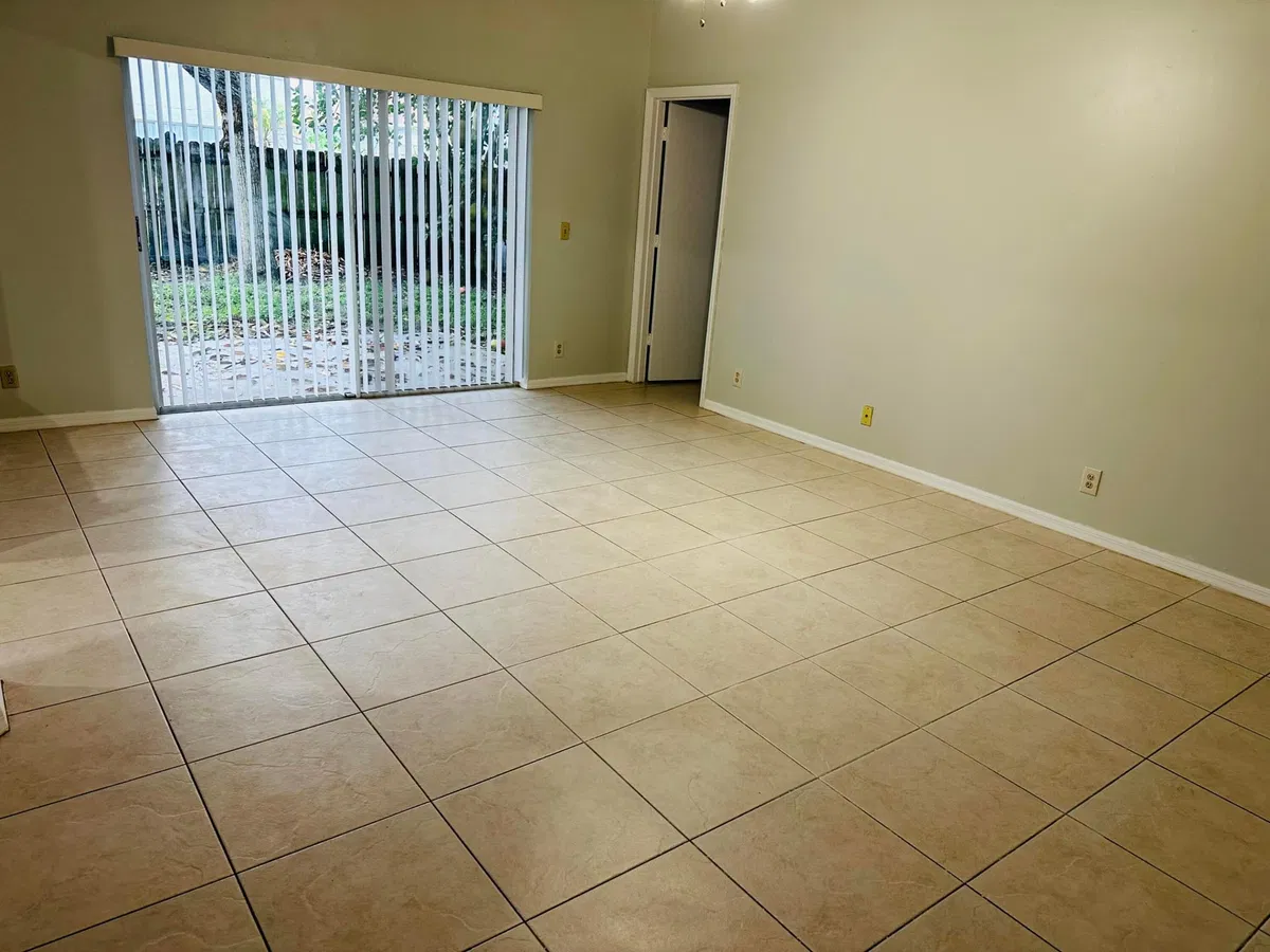 Residence photo 7